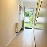 Easy To Duesseldorf Messe, 2-bedroom With Kitchen And Garden * Duisburg