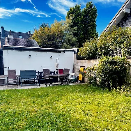 Easy To Duesseldorf Messe, 2-bedroom With Kitchen And Garden 아파트 뒤스부르크