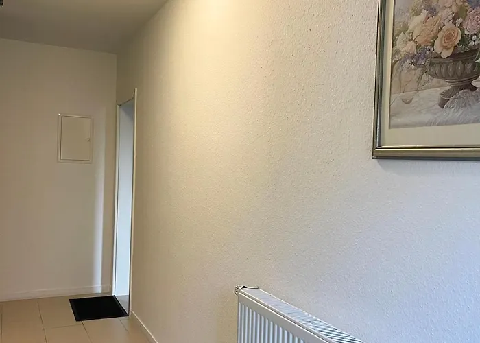 Апартаменты Easy To Duesseldorf Messe, 2-bedroom With Kitchen And Garden
